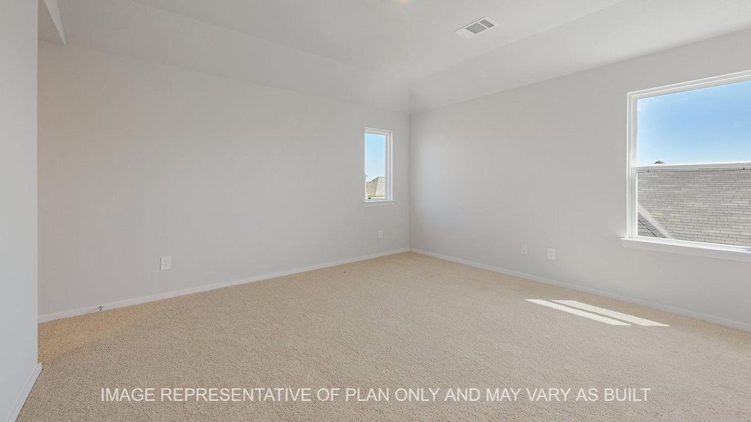 Spacious, unfurnished interior of a new home in Midtown Reserve, College Station (Image 10).