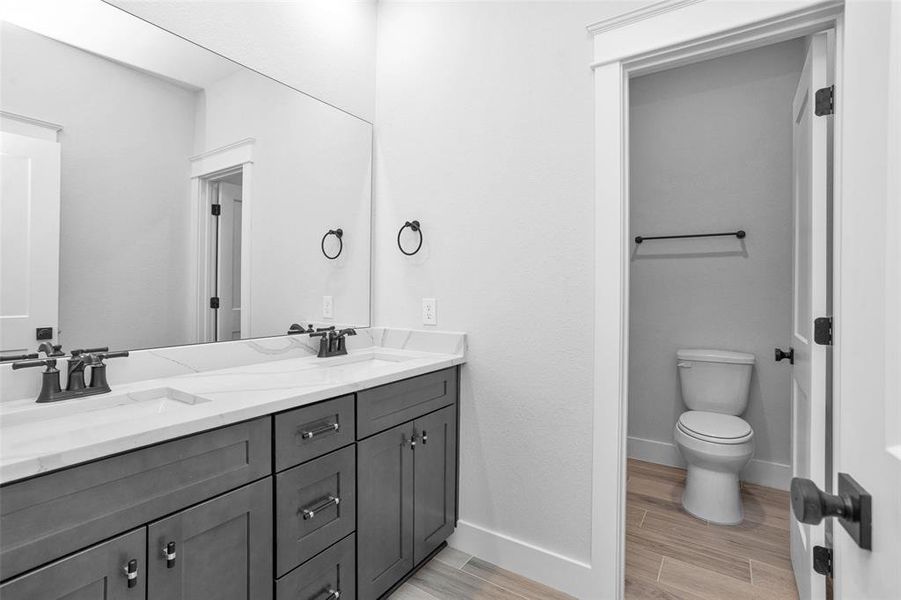 Secondary bath with double sinks