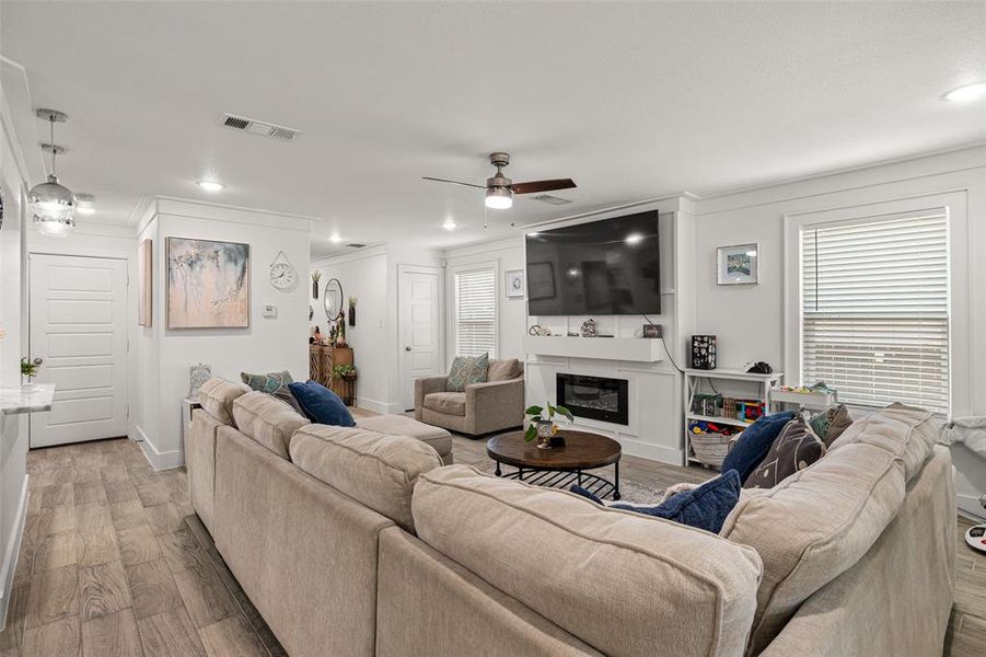 Furnished interior view inside a new home in , Granbury (Image 21).