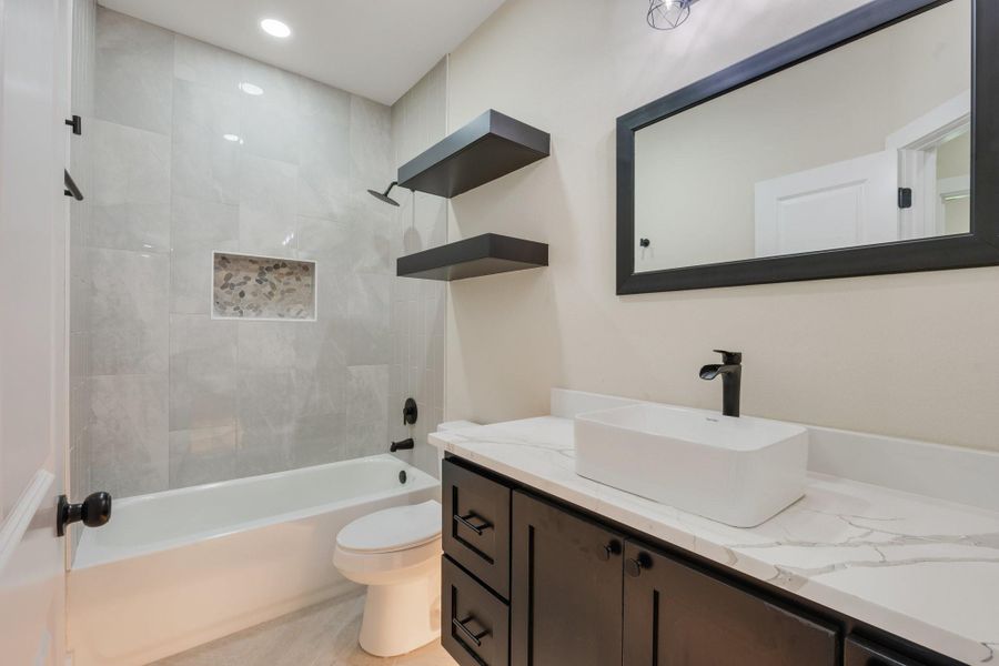 Furnished interior view inside a new home in , Franklin (Image 6).