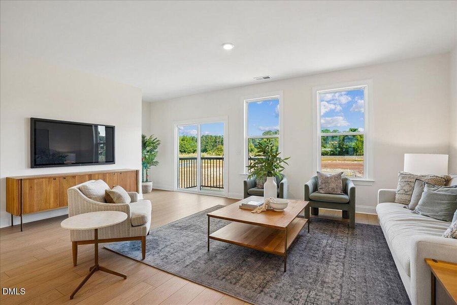 04-Living Room