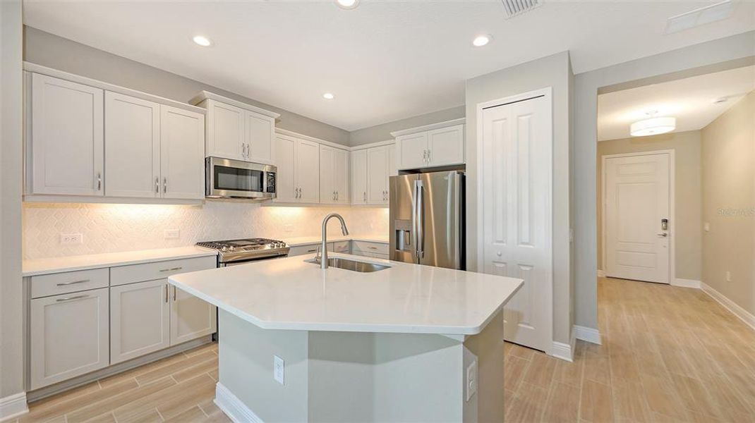 Furnished interior view inside a new home in , Venice (Image 14).