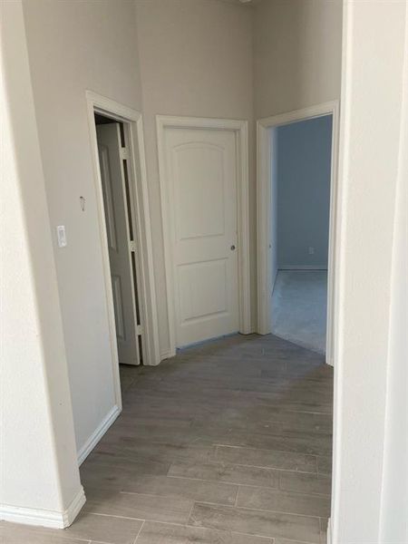 Spacious, unfurnished interior of a new home in Hillview Addition, Decatur (Image 11).