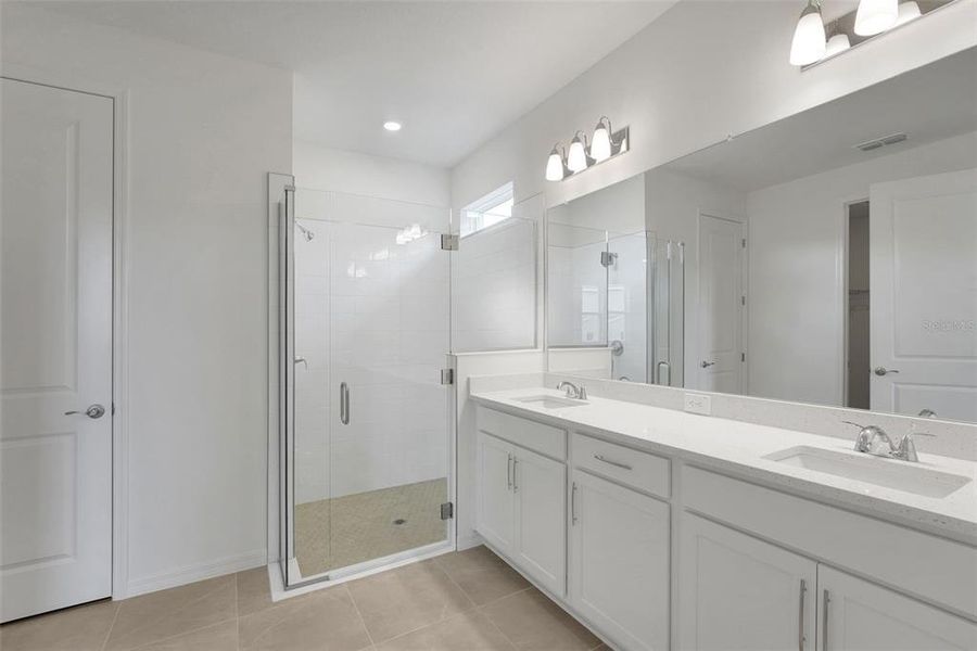 Furnished interior view inside a new home in Tuscan Hills, Dade City (Image 10).