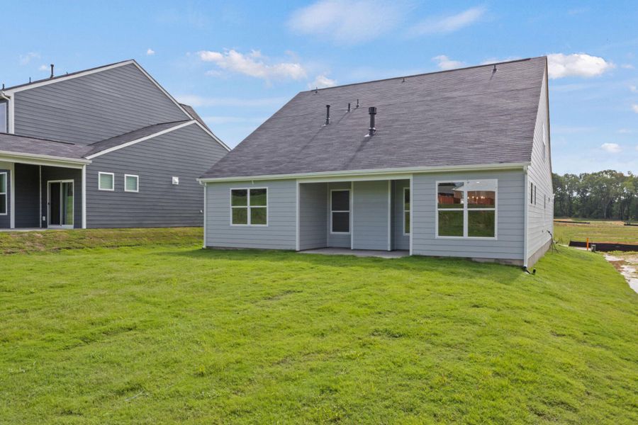 Exterior details and patio area of a home in Founders Club, Moore (Image 15).