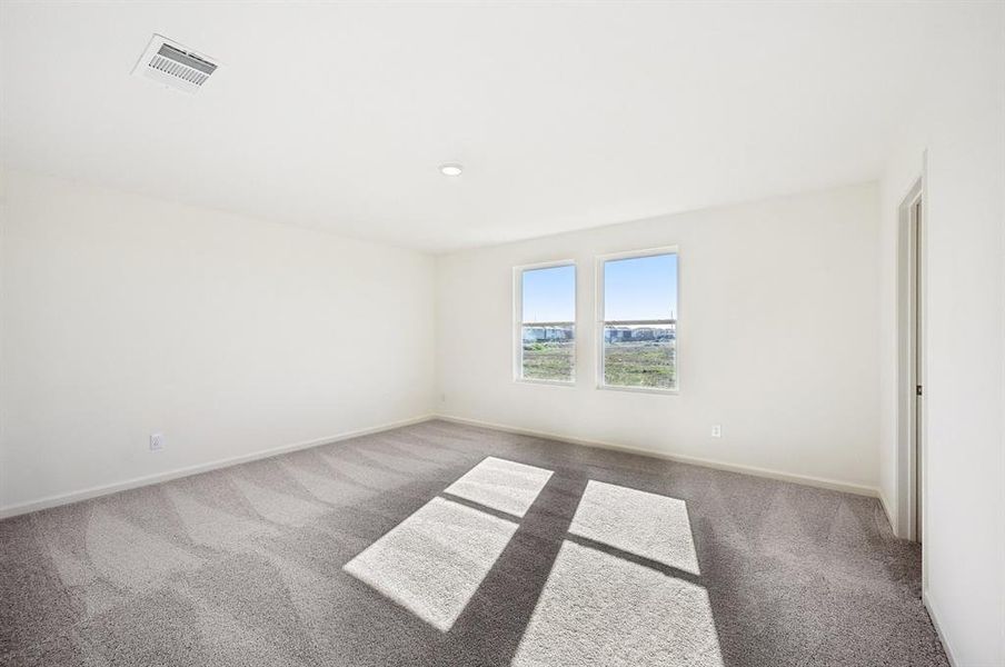 SL_Discovery_Primary_Bedroom_ab (3)