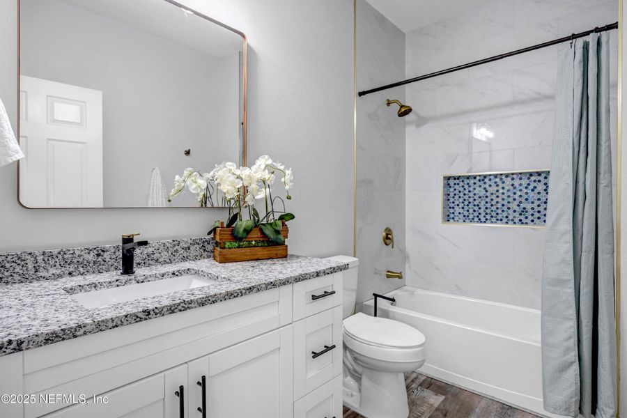 Furnished interior view inside a new home in , Baldwin (Image 27).