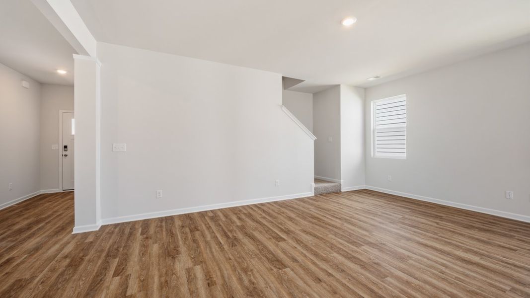Spacious, unfurnished interior of a new home in Shoal Creek, Hampton (Image 13).