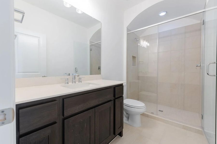 Colinas B Bathroom 2