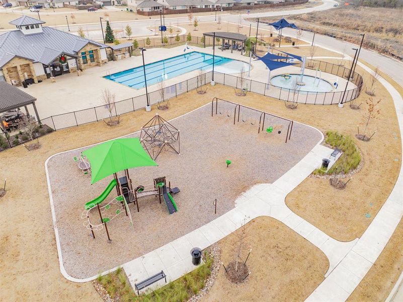 Community amenities in , Crandall (Image 31).