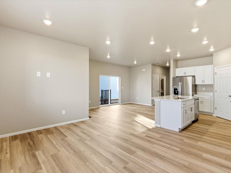 Spacious, unfurnished interior of a new home in York Station, Thornton (Image 18).