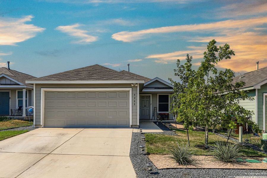 Front exterior of a new home in , San Antonio, TX, highlighting curb appeal (Image 20). Front exterior of a new home in , San Antonio, TX, highlighting curb appeal (Image 20).