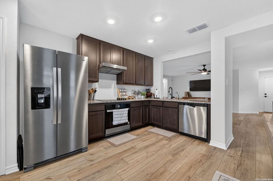 Furnished interior view inside a new home in , Boerne (Image 17).