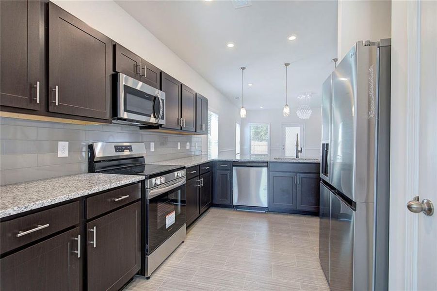 Furnished interior view inside a new home in , Cartersville (Image 5).