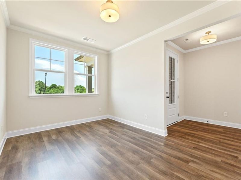 Spacious, unfurnished interior of a new home in Cedar Farms, Winder (Image 24).