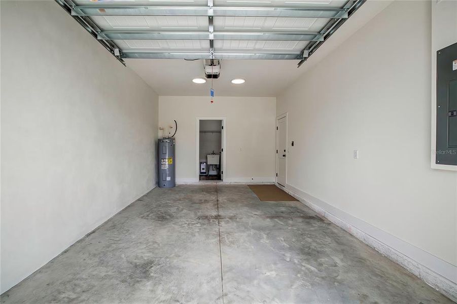 Image 18 of a home in .