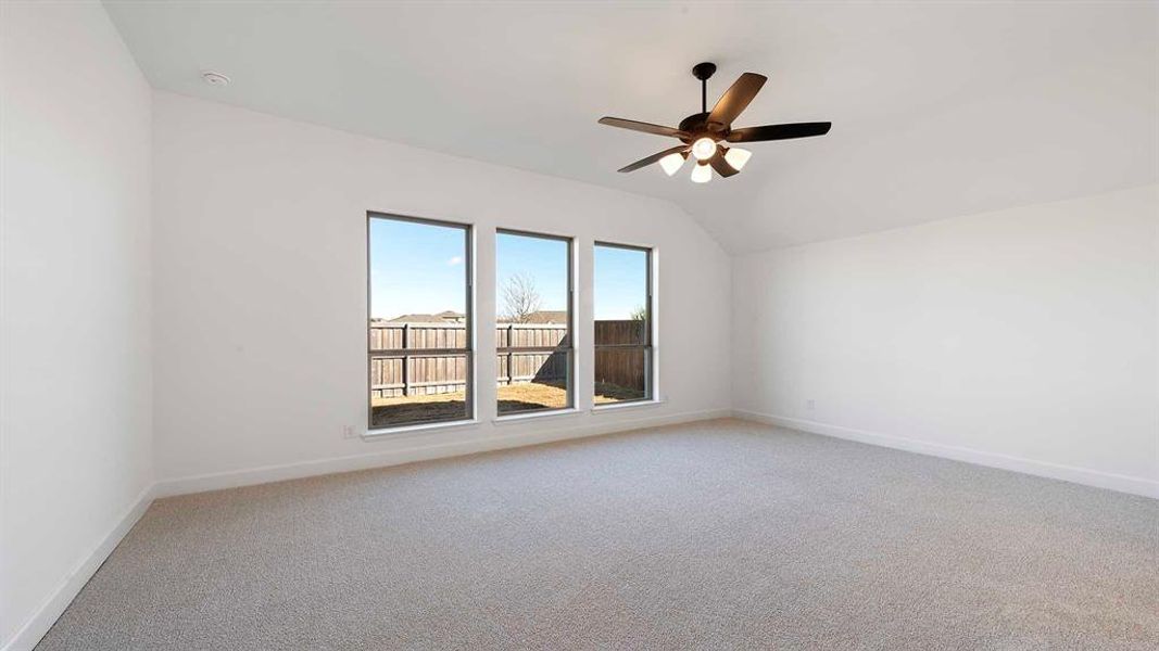 Spacious, unfurnished interior of a new home in Devonshire - Reserve 50', Forney (Image 21).