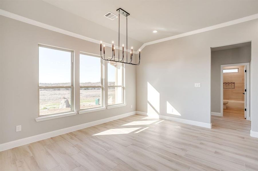 Spacious, unfurnished interior of a new home in , Weatherford (Image 35).