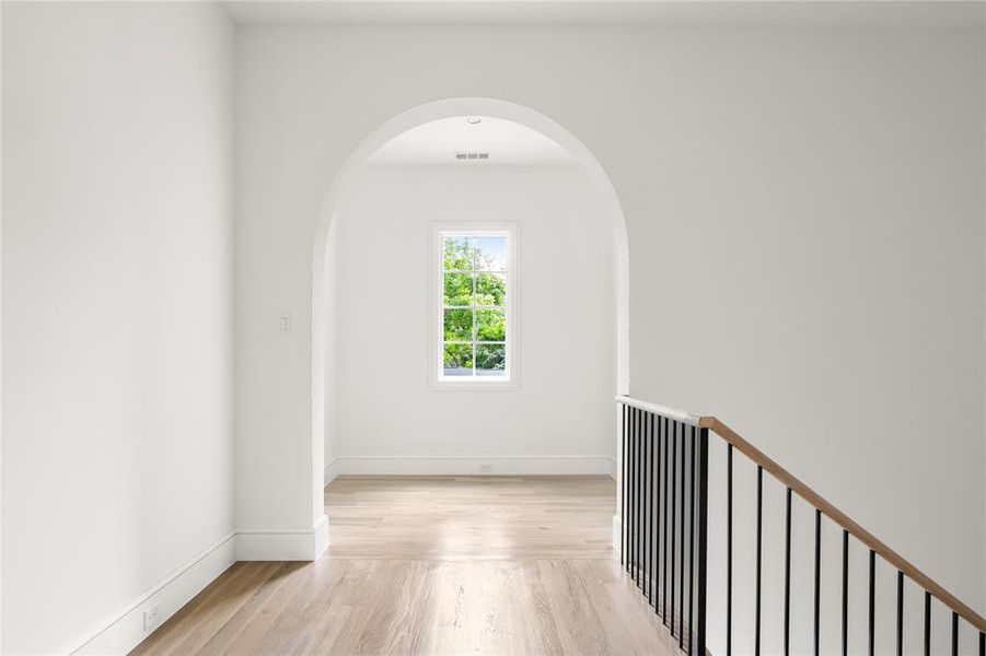 Spacious, unfurnished interior of a new home in , Dallas (Image 21). Spacious, unfurnished interior of a new home in , Dallas (Image 21).