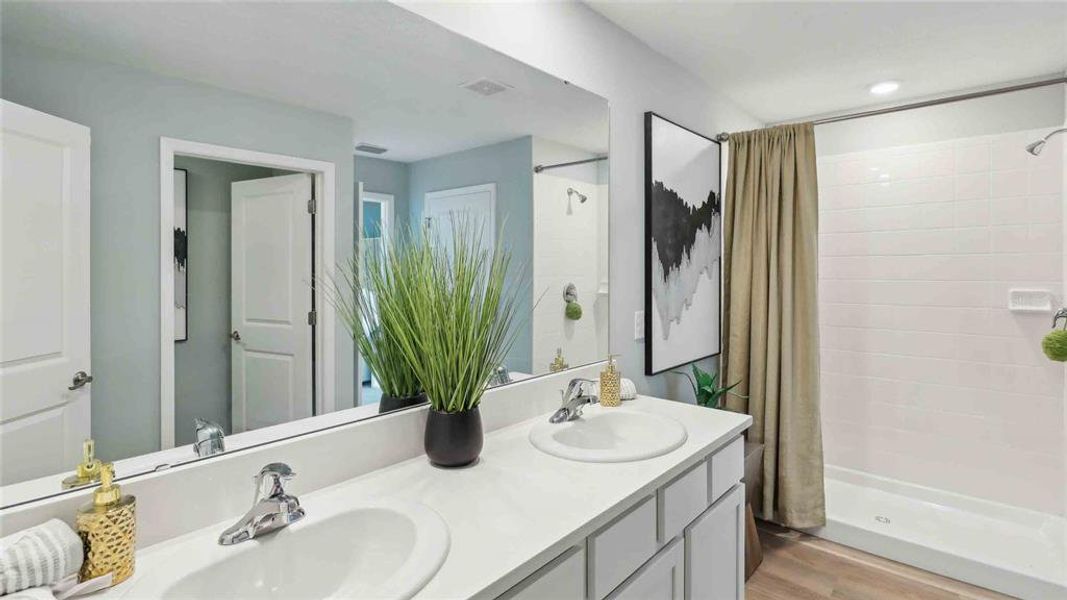 Furnished interior view inside a new home in Sandal Key, Weeki Wachee (Image 22).