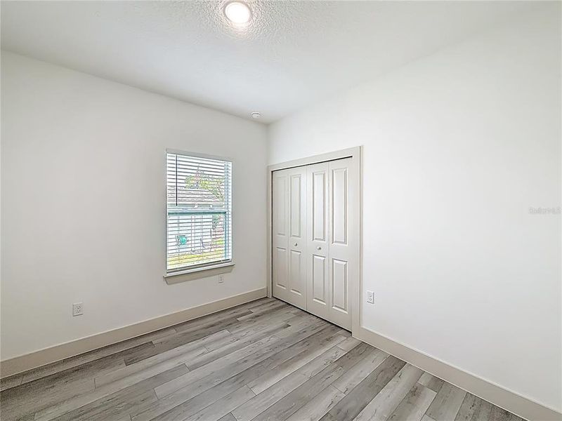 Spacious, unfurnished interior of a new home in , Ocala (Image 18).
