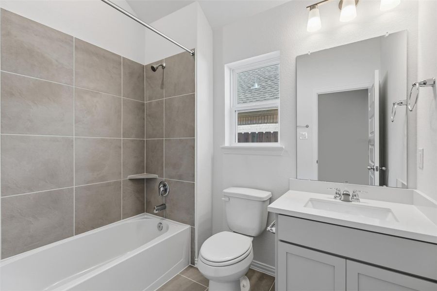 Furnished interior view inside a new home in Westland Ranch, League City (Image 14).