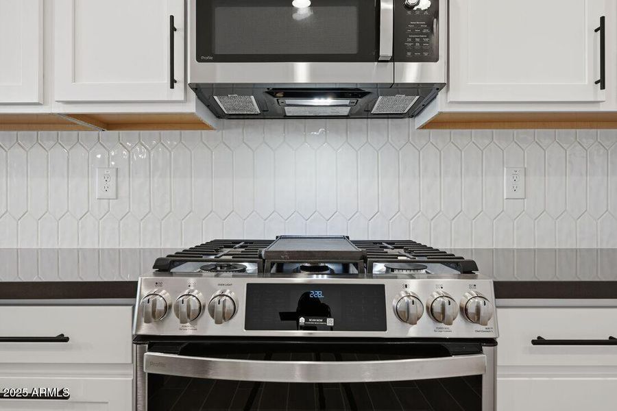 8827 W PASADENA Avenue - Ready Now! 8827 W PASADENA Avenue - Ready Now!