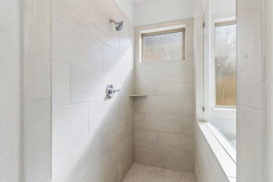 Close-up of interior finishes inside a home in Parkside On The River 45', Georgetown (Image 21).