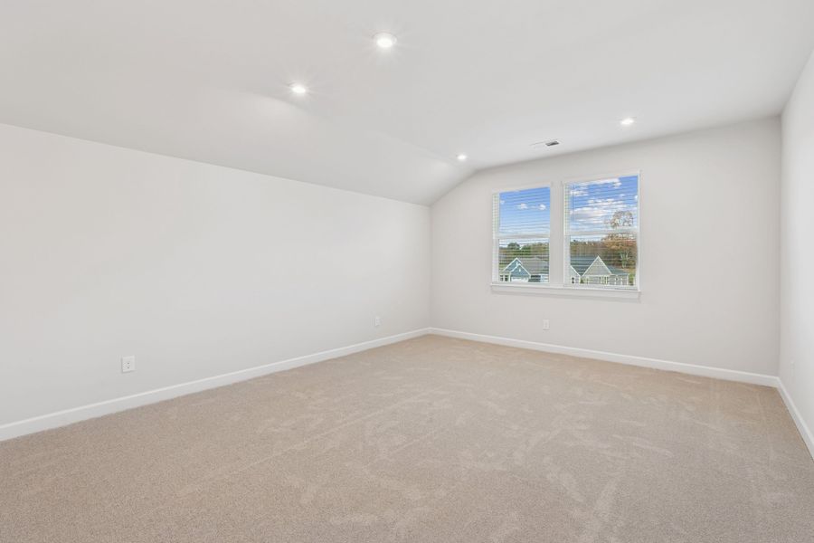 Representative unfurnished interior of a home built from the Aspen Creek by Tri Pointe Homes in Altis At Serenity, Fuquay Varina (Image 21).