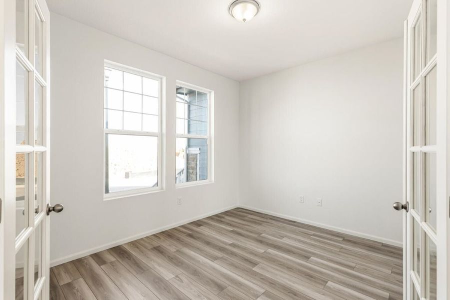 Spacious, unfurnished interior of a new home in Turnberry Villas, Commerce City (Image 7). Spacious, unfurnished interior of a new home in Turnberry Villas, Commerce City (Image 7).