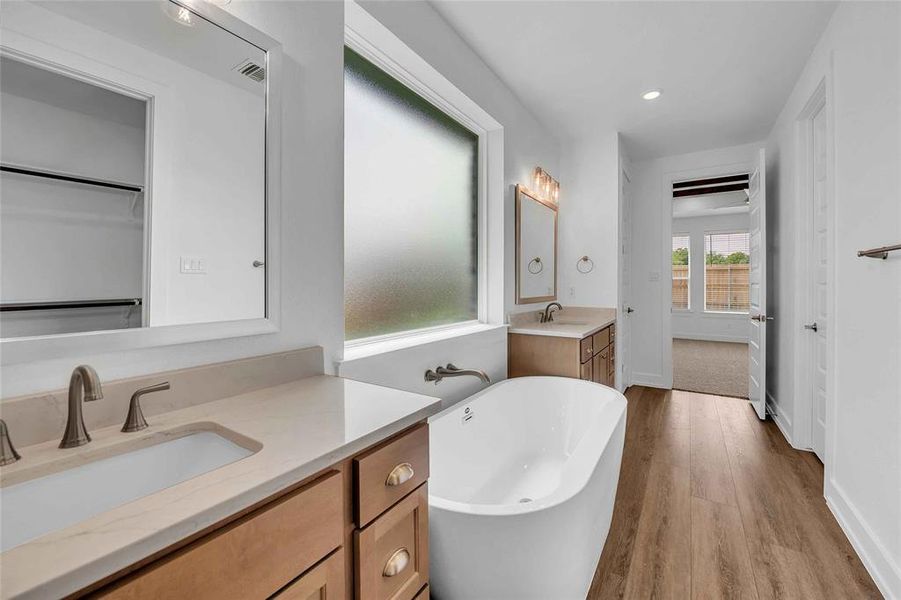 Please Note: These interior photos are not of the actual design, but are of a completed design with a similar floor plan. Finishes, features, and layouts may vary.