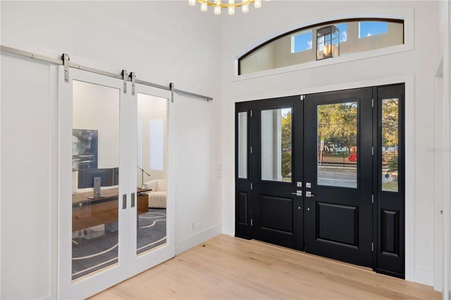 Furnished interior view inside a new home in , Sarasota (Image 18).