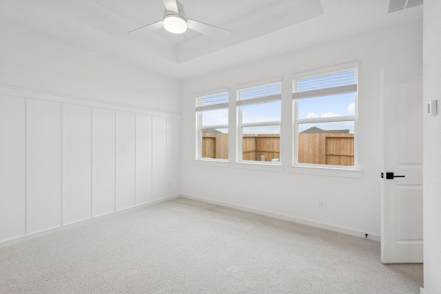 Spacious primary suite