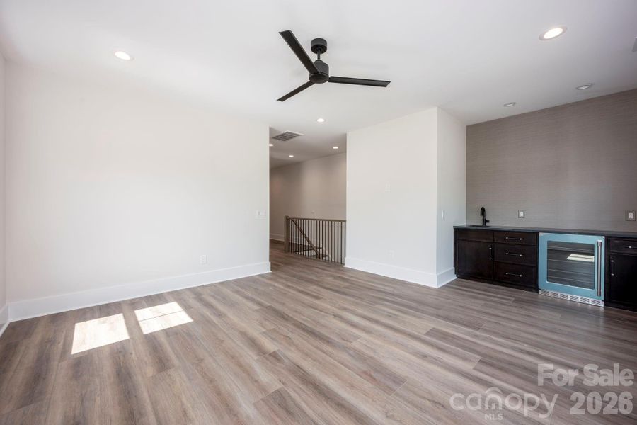Loft with Bar/Entertainment Area