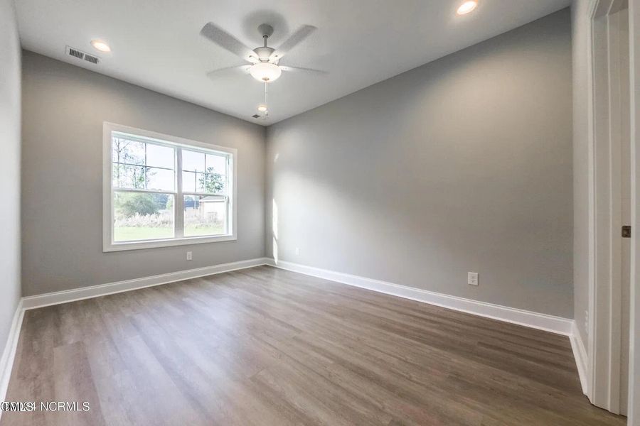 6326d3c8d13347b45667adbde5616f9d-uncropp