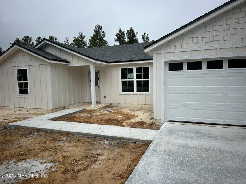 Image 10 of a home in .