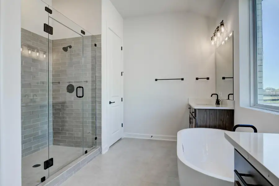 Representative furnished interior of a home built from the Kerrville by Ashton Woods in Saddlebrook Ranch, Schertz (Image 18).