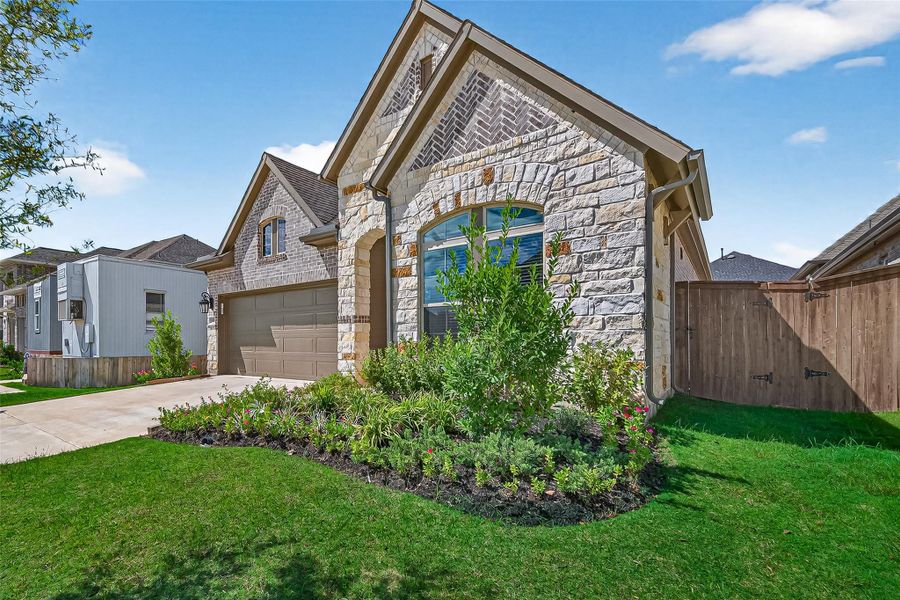 Image 43 of a home in Harvest Green 45'.