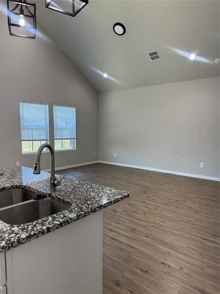 Image 19 of a home in . Image 19 of a home in .
