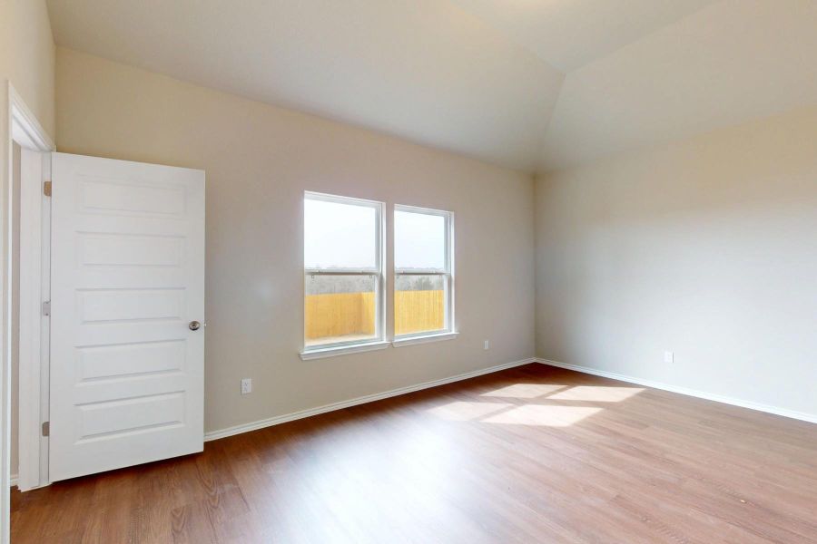 Spacious, unfurnished interior of a new home in Carillon, Manor (Image 23).