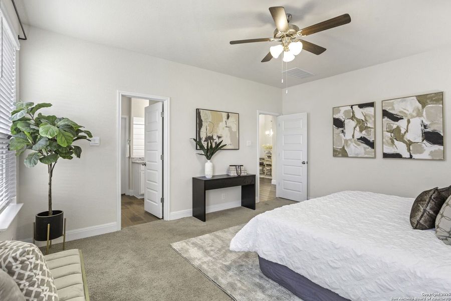 Furnished interior view inside a new home in Canyon View, San Antonio (Image 13). Furnished interior view inside a new home in Canyon View, San Antonio (Image 13).
