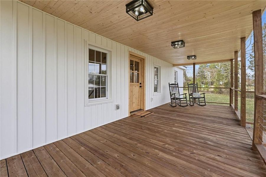 Exterior details and patio area of a home in , Resaca (Image 28).
