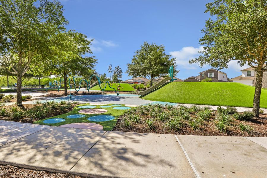 Community amenities in Granger Pines, Conroe (Image 34).