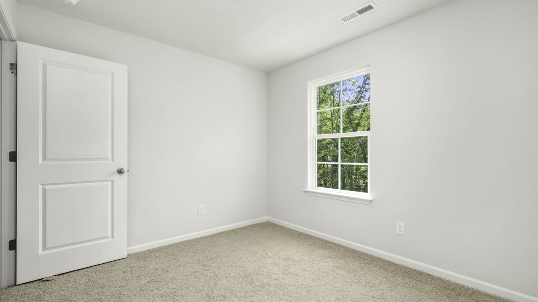 Spacious, unfurnished interior of a new home in Baymeade, Lexington (Image 20).