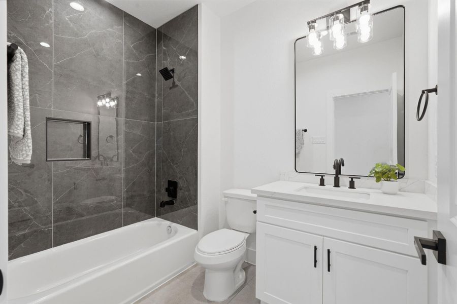 Shared Second Bathroom upstairs