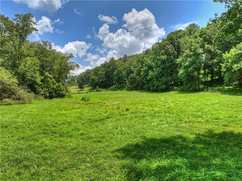 Natural landscape and outdoor views near in Ellijay (Image 128). Natural landscape and outdoor views near in Ellijay (Image 128).