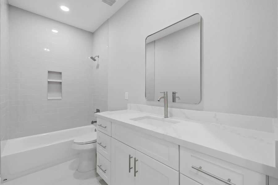 Furnished interior view inside a new home in , Conroe (Image 12). Furnished interior view inside a new home in , Conroe (Image 12).