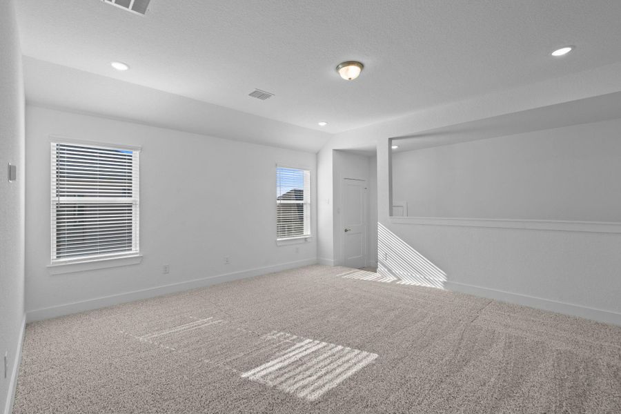 Spacious, unfurnished interior of a new home in Bridgeland, Cypress (Image 18).