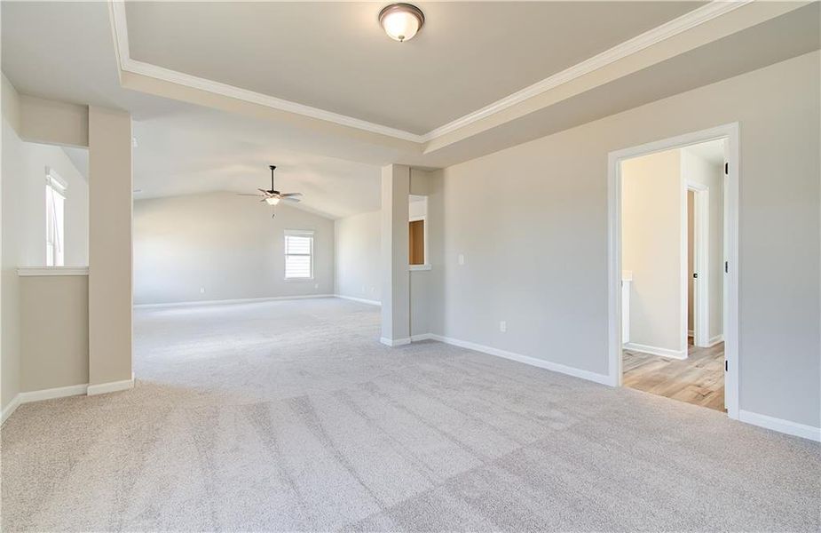 Spacious, unfurnished interior of a new home in Berkeley Lakes, Locust Grove (Image 30).