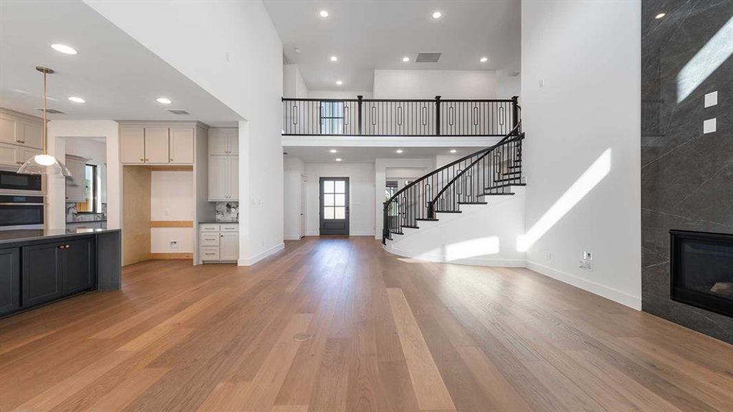 Spacious, unfurnished interior of a new home in Fields 60', Frisco (Image 21). Spacious, unfurnished interior of a new home in Fields 60', Frisco (Image 21).